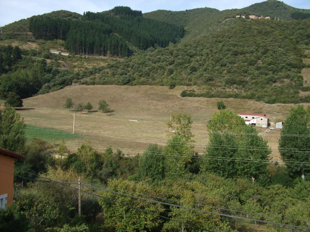 La Anjana Ojedo Hotel Potes Bagian luar foto